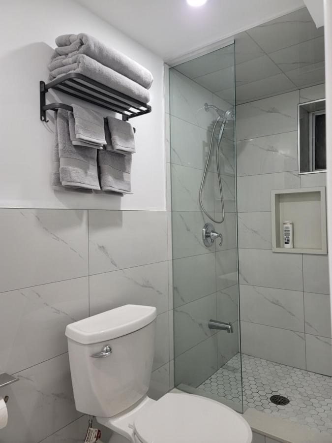 Apartament Tononhouse Toronto Zewnętrze zdjęcie